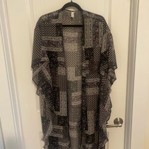 Blue and Purple Patterned Kimono